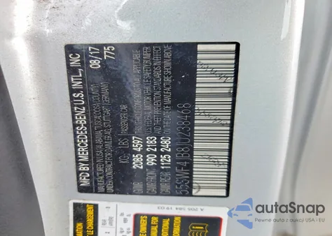 2018 Mercedes-Benz C 300 z USA, uszkodzony, nr VIN 55SWF4JB8JU238468